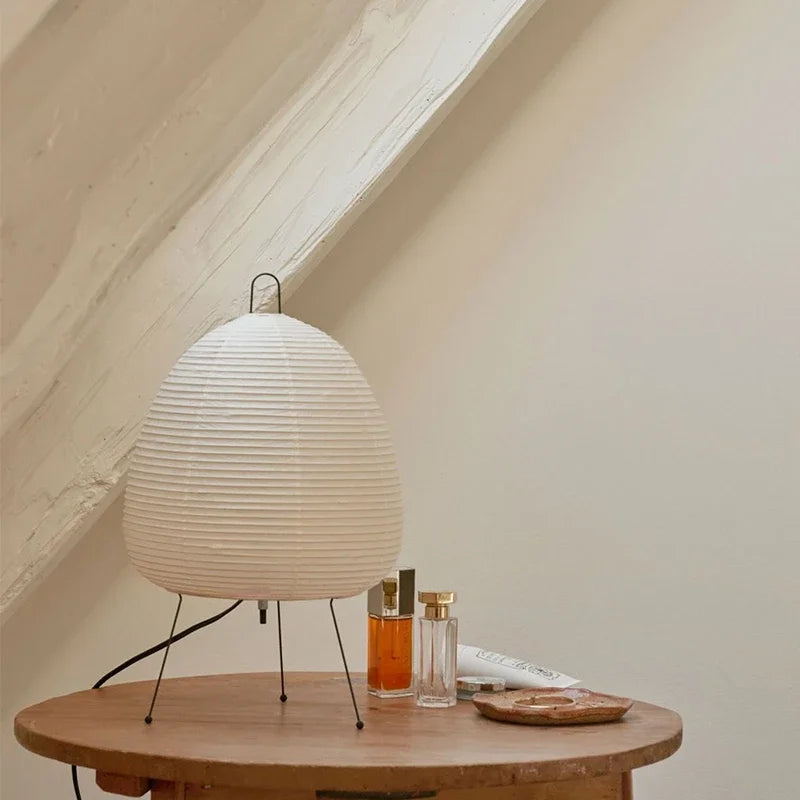 Modern LED Table Lamp – Minimalist Hand Cradle Design, Artistic Home Decor